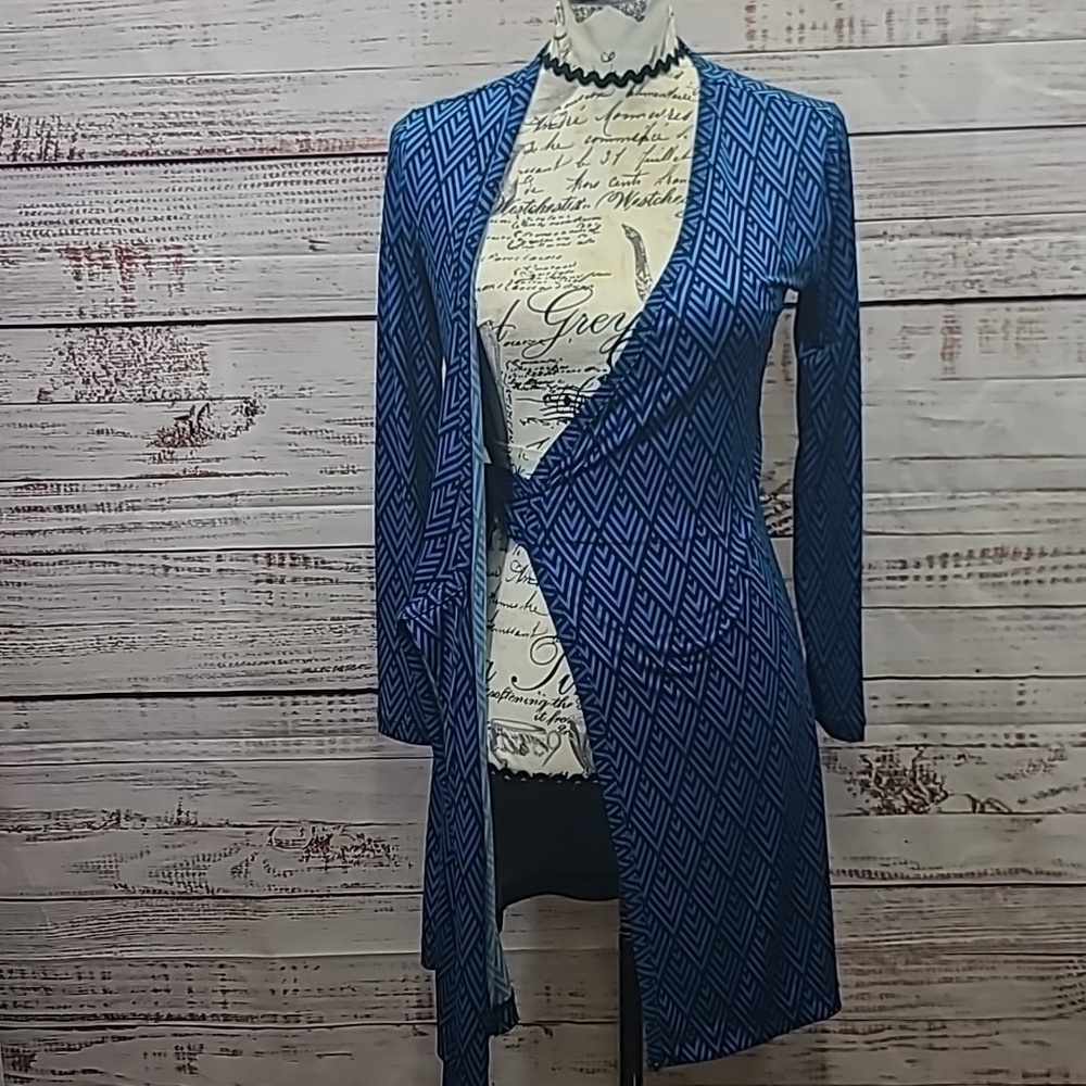 Banana Republic v neck wrap dress - Picture 6 of 9